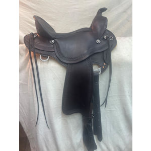 Freedom West Saddle - Standard Tree, 16"  250110-2